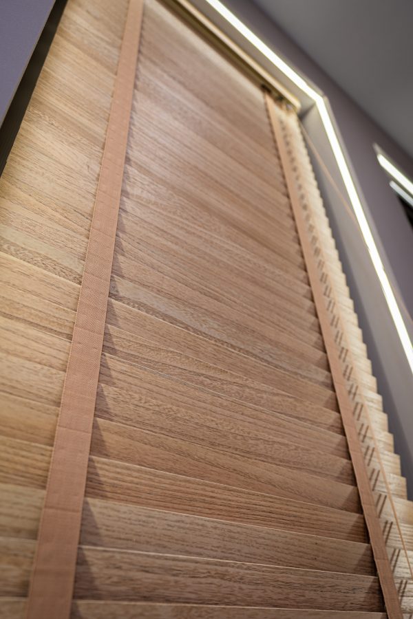 HF Timber Venetian Blinds - Image 4