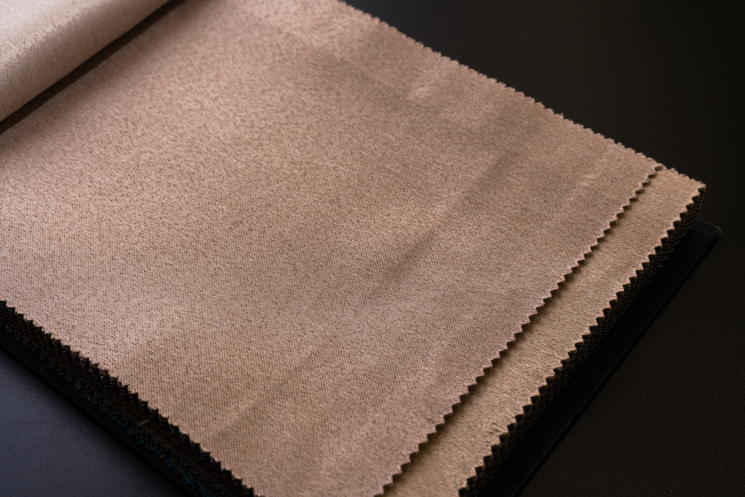 M Smoky Curtain - Image 2